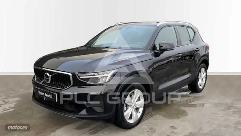 2025 Volvo XC40