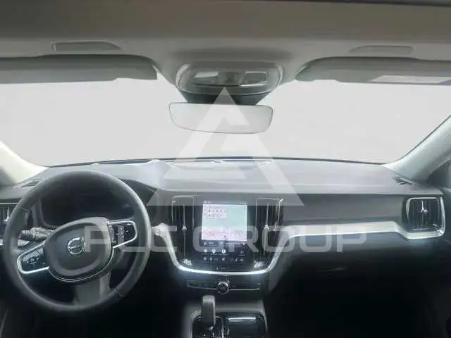 2025 Volvo V60
