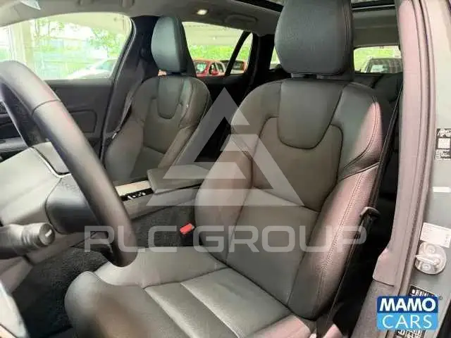 2025 Volvo V60