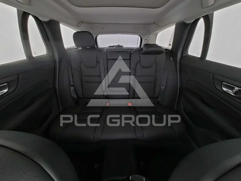 2025 Volvo V60