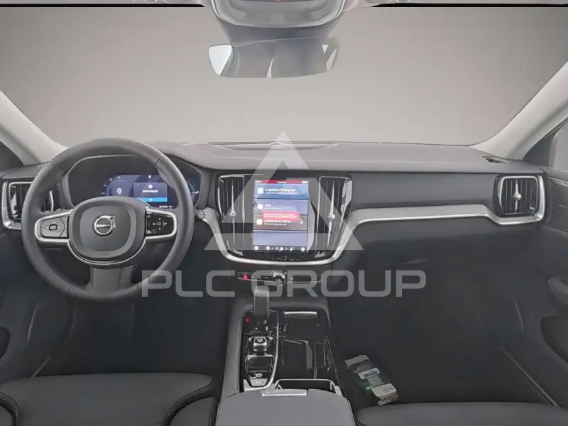 2025 Volvo V60