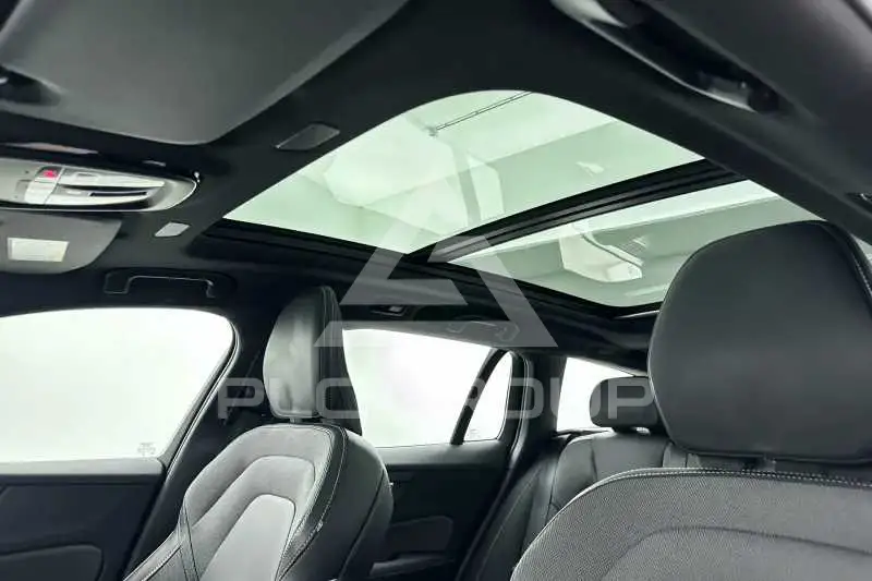 2025 Volvo V60