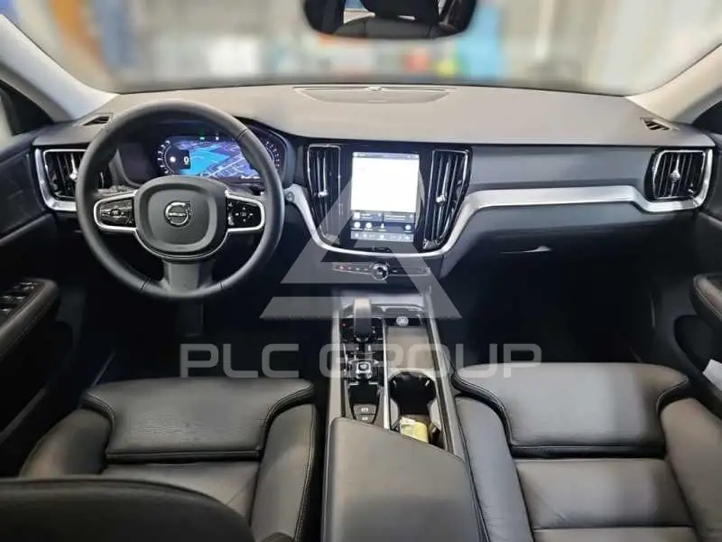 2025 Volvo V60