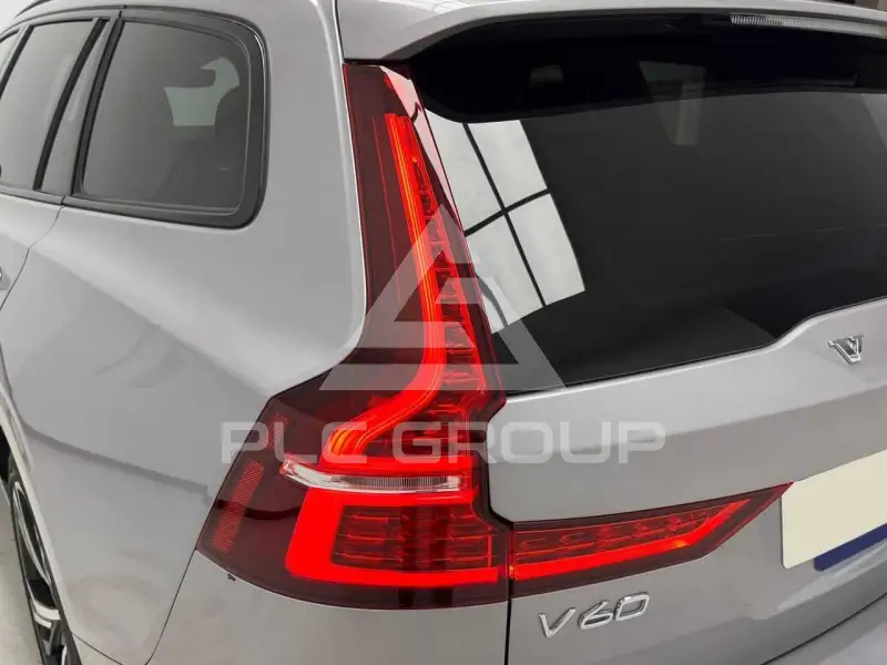 2025 Volvo V60