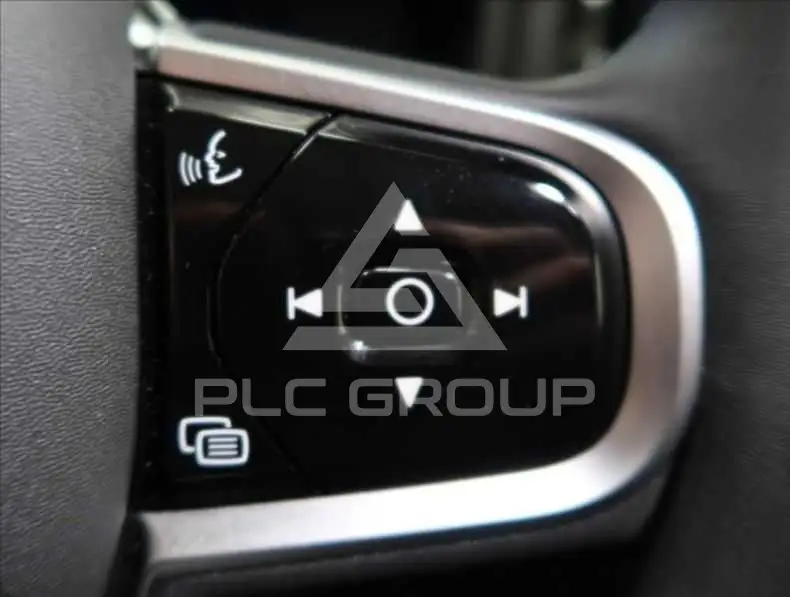 2025 Volvo V60