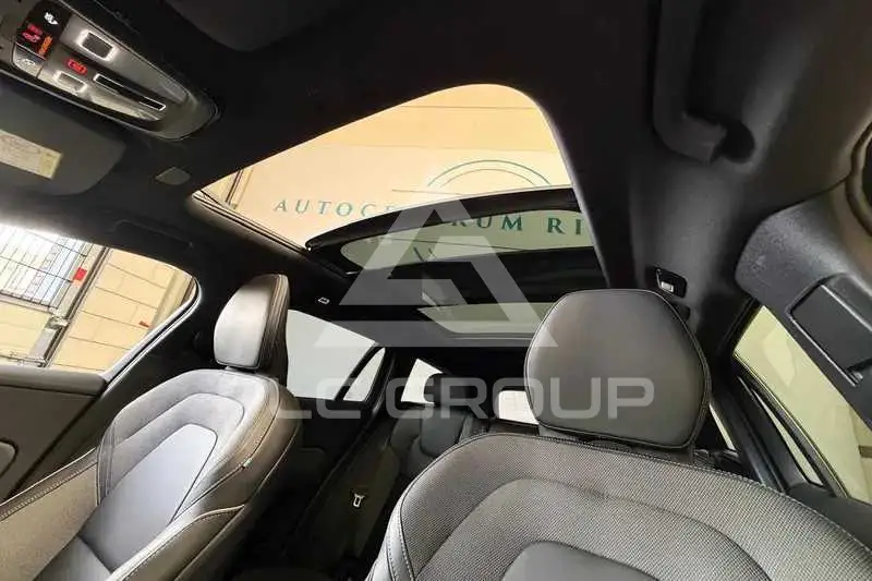 2025 Volvo V60