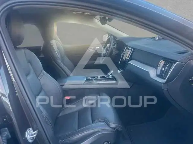 2025 Volvo V60