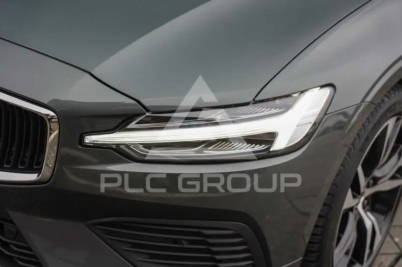 2025 Volvo V60