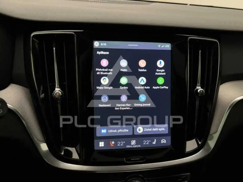 2025 Volvo V60