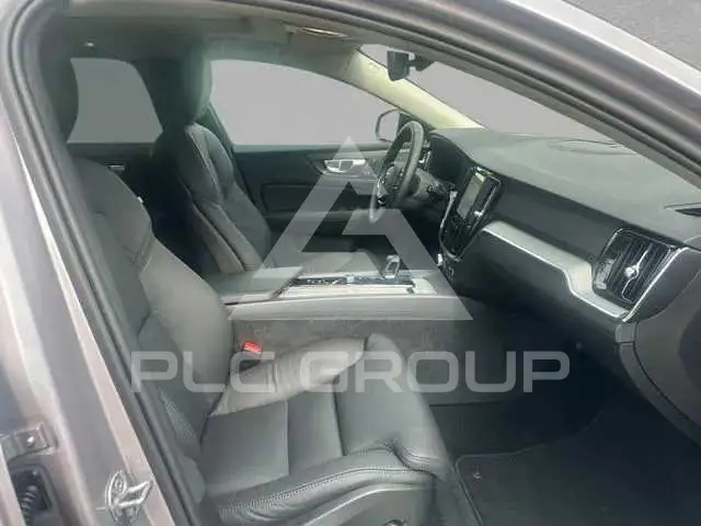 2025 Volvo V60