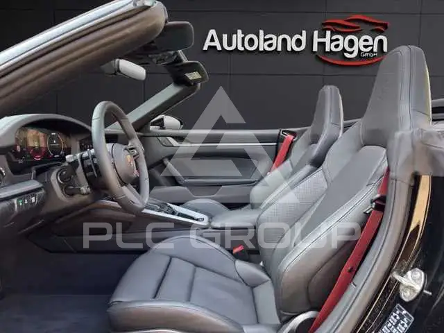 2025 Porsche 911