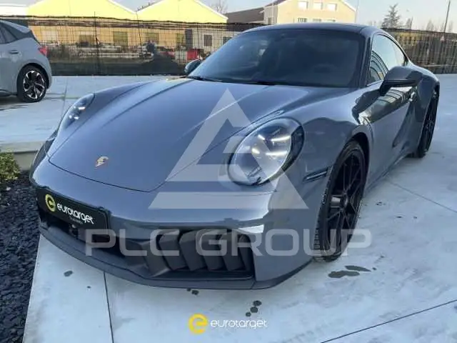 2025 Porsche 911