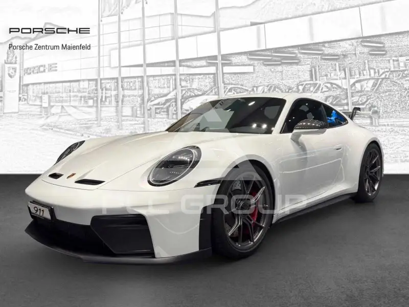 2025 Porsche 911
