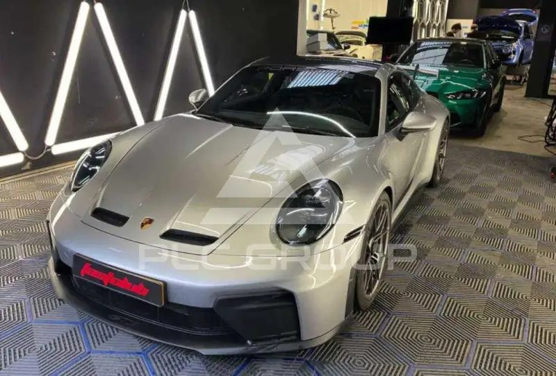2025 Porsche 911
