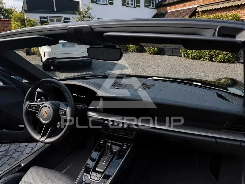 2025 Porsche 911