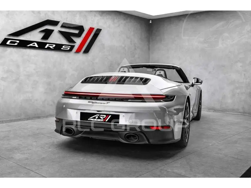 2025 Porsche 911