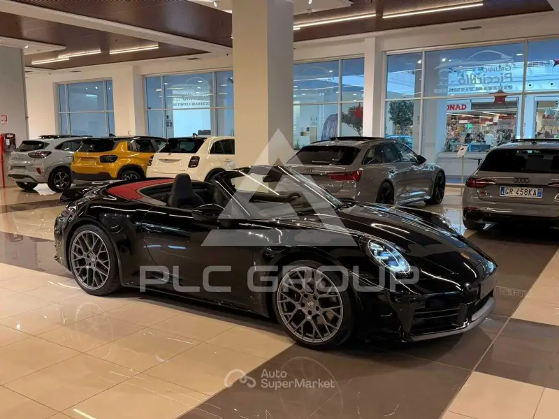 2025 Porsche 911