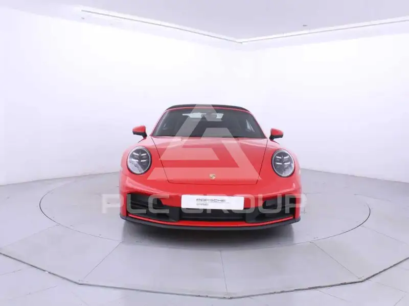 2025 Porsche 911