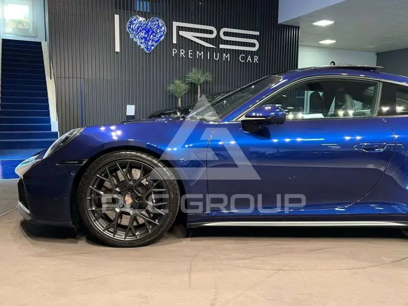 2025 Porsche 911