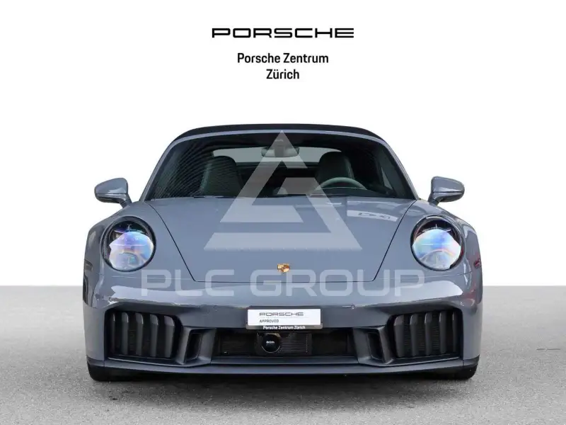 2025 Porsche 911