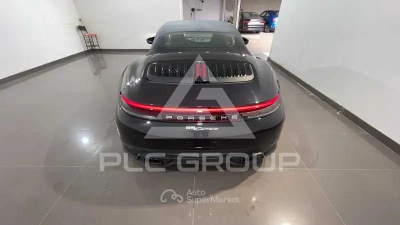 2025 Porsche 911