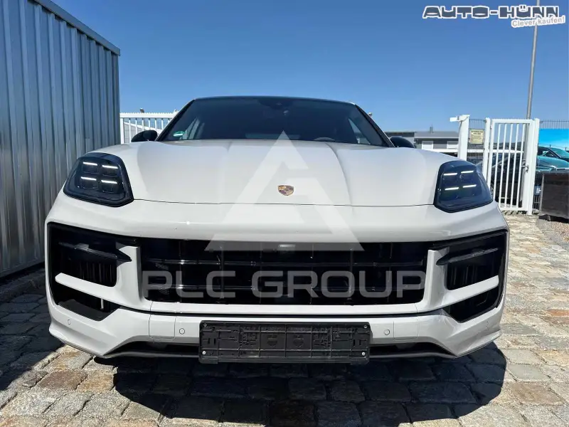 2025 Porsche 