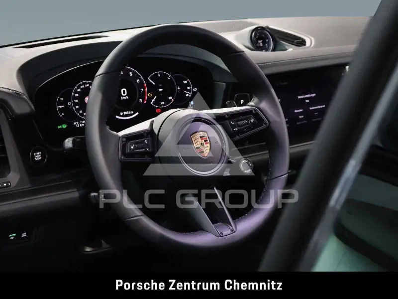 2025 Porsche Cayenne