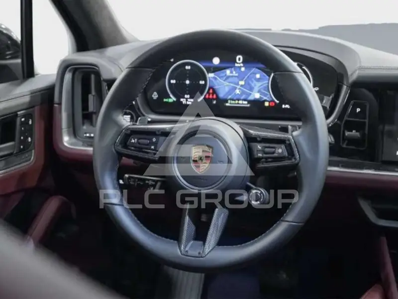 2025 Porsche Cayenne