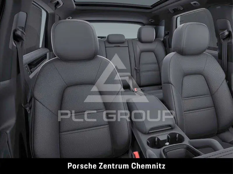 2025 Porsche Cayenne