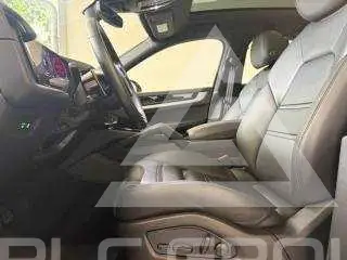 2025 Porsche Cayenne