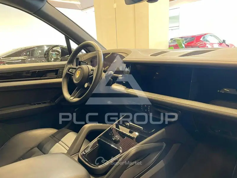 2025 Porsche Cayenne