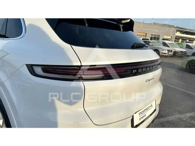 2025 Porsche Cayenne
