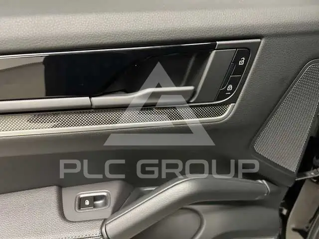 2025 Porsche Cayenne