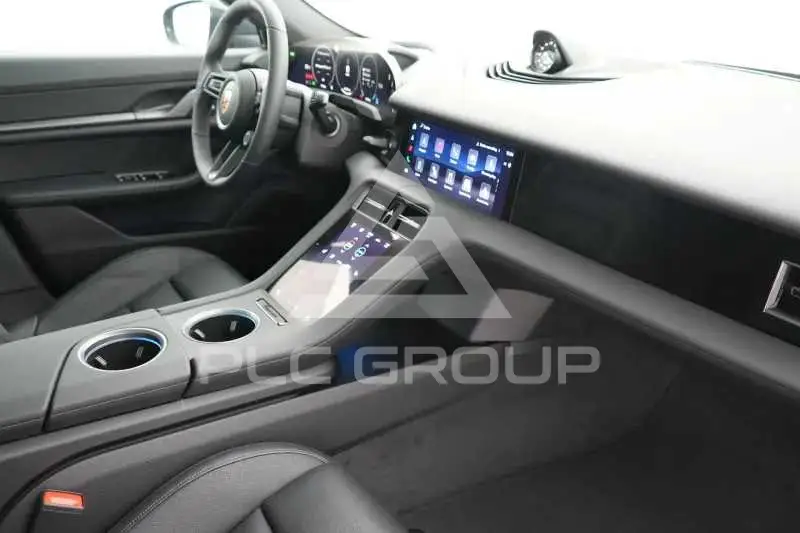 2025 Porsche Taycan