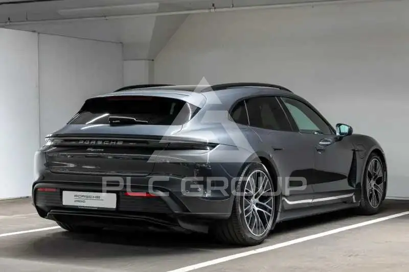 2025 Porsche Taycan