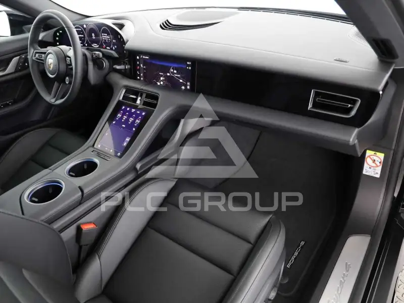 2025 Porsche Taycan