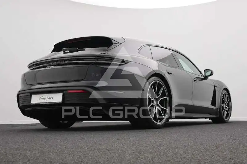 2025 Porsche Taycan
