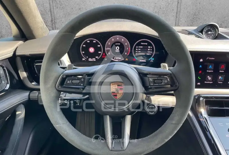 2025 Porsche Panamera
