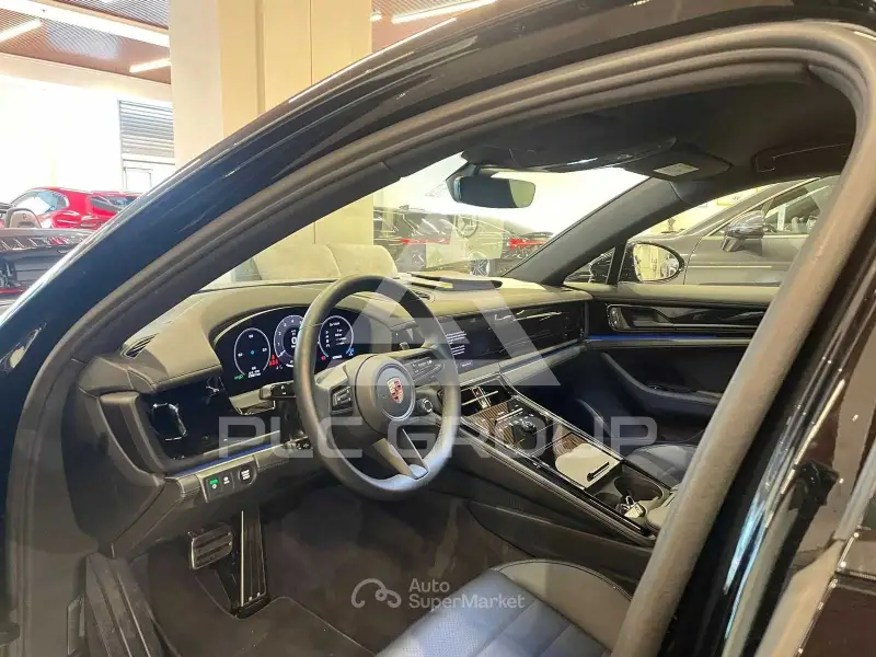 2025 Porsche Panamera