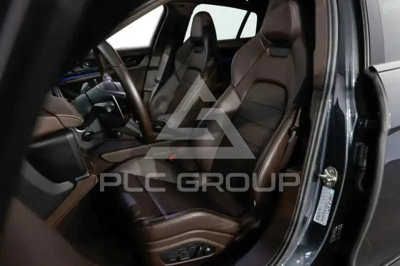 2025 Porsche Panamera