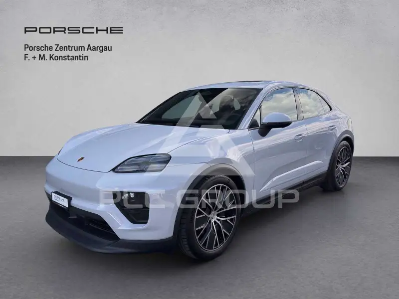 2025 Porsche MACAN