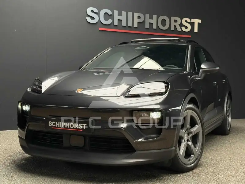 2025 Porsche MACAN