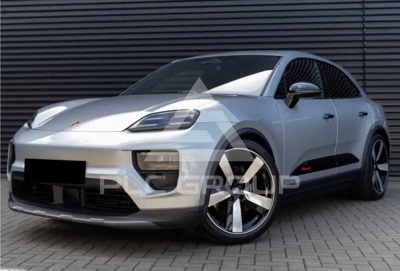 2025 Porsche MACAN