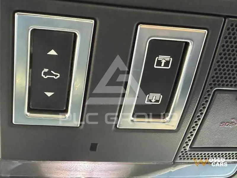 2025 Land Rover DEFENDER