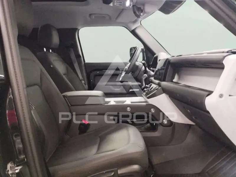 2025 Land Rover DEFENDER