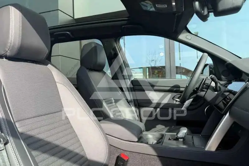 2025 Land Rover Discovery