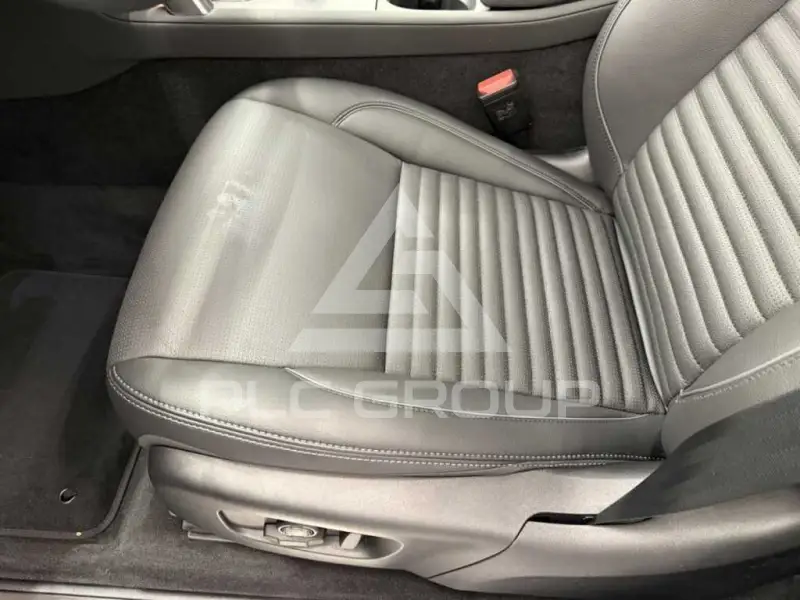 2025 Land Rover Discovery
