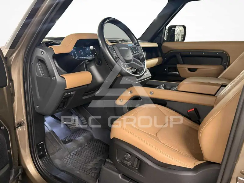 2025 Land Rover DEFENDER