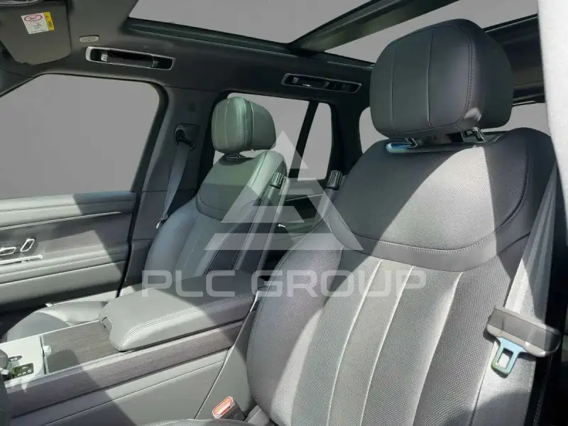 2025 Land Rover Range Rover