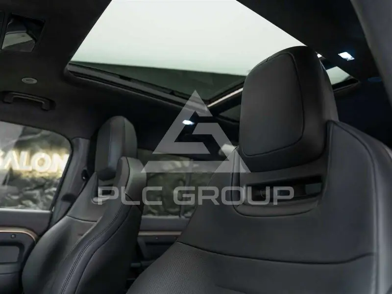 2025 Land Rover DEFENDER